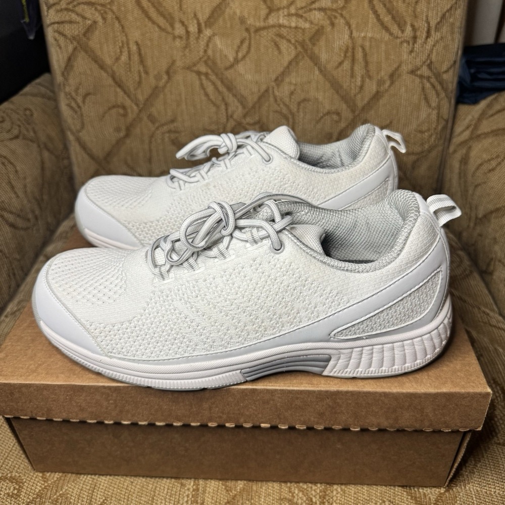 OrthoFeet Stretch Knit Sneaker‎ Women's 11.5 Wide Tennis Shoe 988 AB Coral White